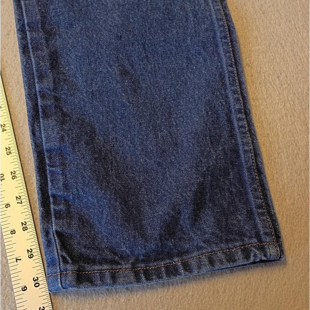 EXCELLENT Wrangler 36x32 (Actual 35x30 1/2) Cowboy Cut Relaxed Fit Jeans 31MWZDN - Picture 5 of 9